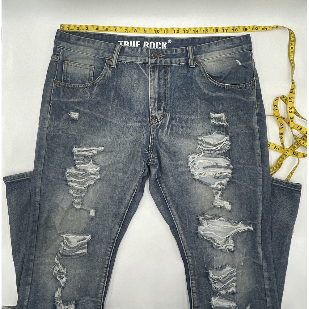 True Rock Premium‎ Men's Distressed Jeans in Size 38x31 #286